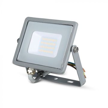 V-TAC PRO VT-20-G Projecteur phare 20W Puce LED Corps Samsung Lumière grise 3000K IP65 - 445 V-TAC PRO VT-20-G Projecteur phare 20W Puce LED Corps Samsung Lumière grise 3000K IP65 - 445