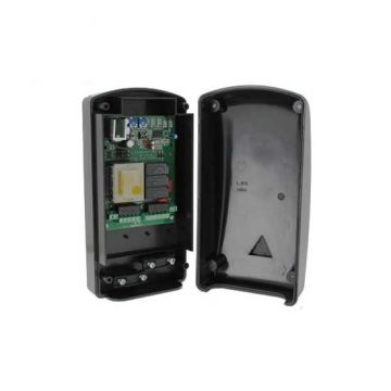 Panneau de commande CAME ZR24N 230V pour volets roulants avec décodage radio intégré IP54 809QA-0010