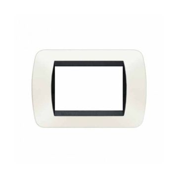 Plaque Living International 3 modules - Blanc L4803PB Plaque Living International 3 modules - Blanc L4803PB