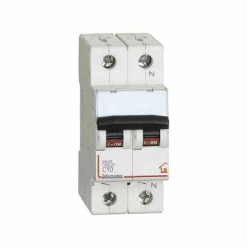 Commutateur Magnethermic1P+N C 10A - 4,5kA - 2M Bticino FC810NC10 Commutateur Magnethermic1P+N C 10A - 4,5kA - 2M Bticino FC810NC10