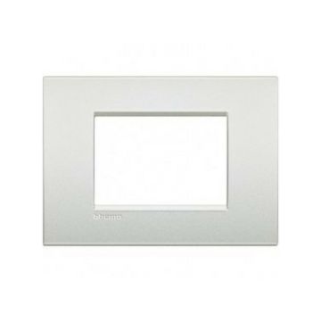 Bticino LNC4803PR AIR Plate 3 Blanc Perle Blanc Modules de Living Light Bticino LNC4803PR AIR Plate 3 Blanc Perle Blanc Modules de Living Light