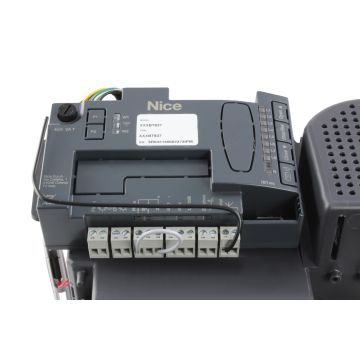 Unité de commande NICE 24V pour portails coulissants RBS400 RBS600 SPIDER800 - SPMCU1