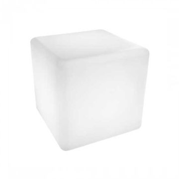 V-TAC VT-7811 cube de jardin led 3W rgb 40x40cm batterie rechargeable et télécommande IP65 - sku 40241 V-TAC VT-7811 cube de jardin led 3W rgb 40x40cm batterie rechargeable et télécommande IP65 - sku 40241