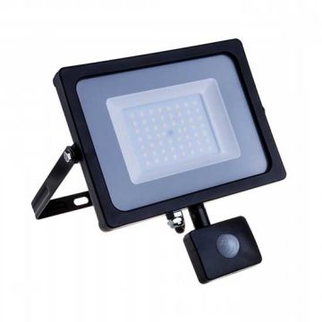 Spot LED noir ultra fin V-TAC PRO VT-50-S 50W avec capteur PIR blanc chaud 3000K IP65 - SKU 469 Spot LED noir ultra fin V-TAC PRO VT-50-S 50W avec capteur PIR blanc chaud 3000K IP65 - SKU 469